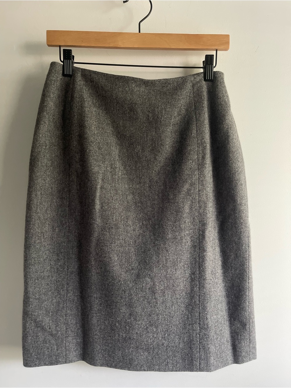 VTG Cortland Petite 100% Wool Midi Skirt Gray USA Size 6P Heritage Timeless